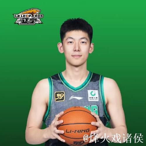 张陈治锋社媒分享图集并配文:最后一“锐” 张陈治锋社媒分享图集并配文:最后一“锐”